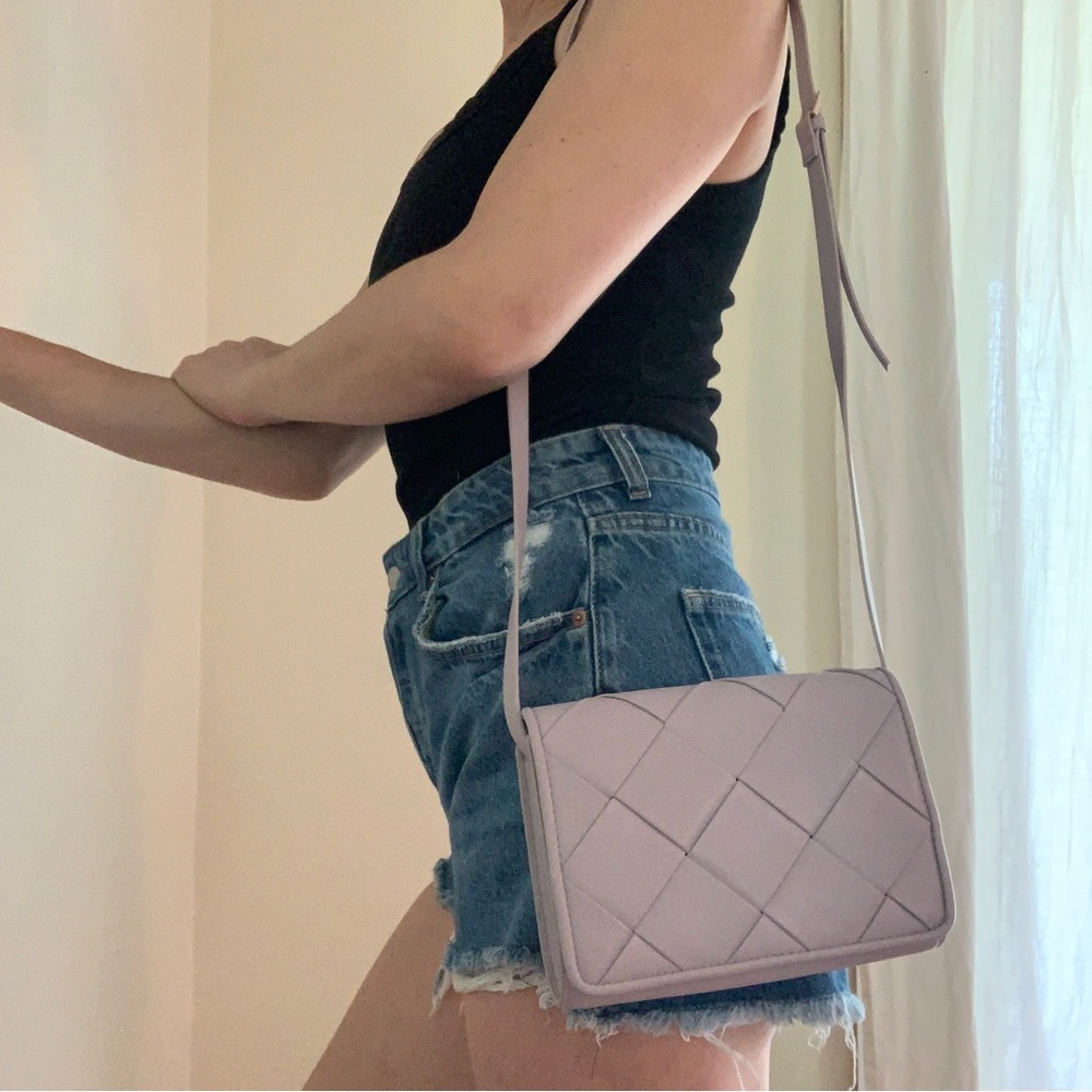 Lavender cross body purse, vegan leather, H&M💜